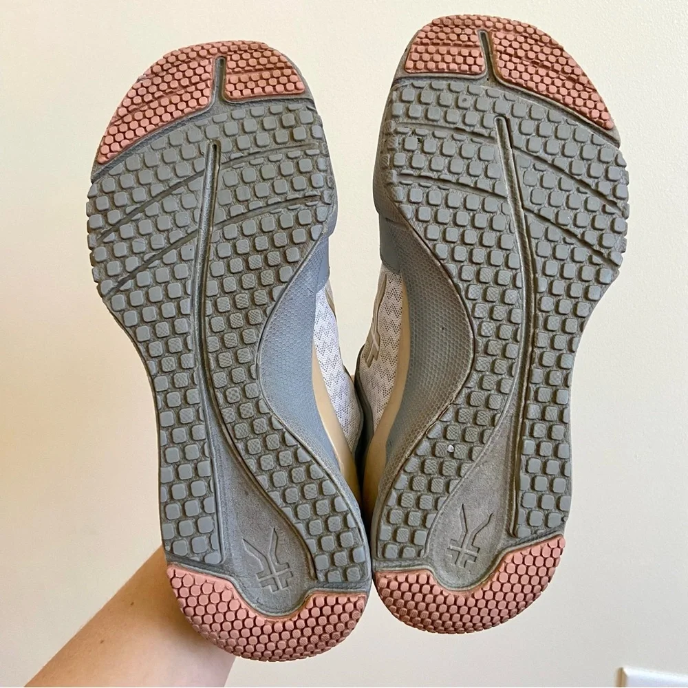 KURU Women's Sneakers -‎ Gray and Tan